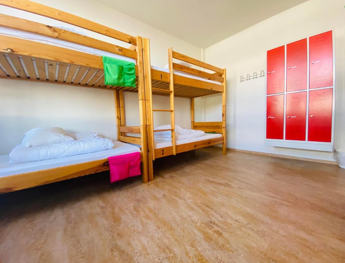 Bus Hostel Reykjavik - Reykjavik Terminal Экстерьер фото