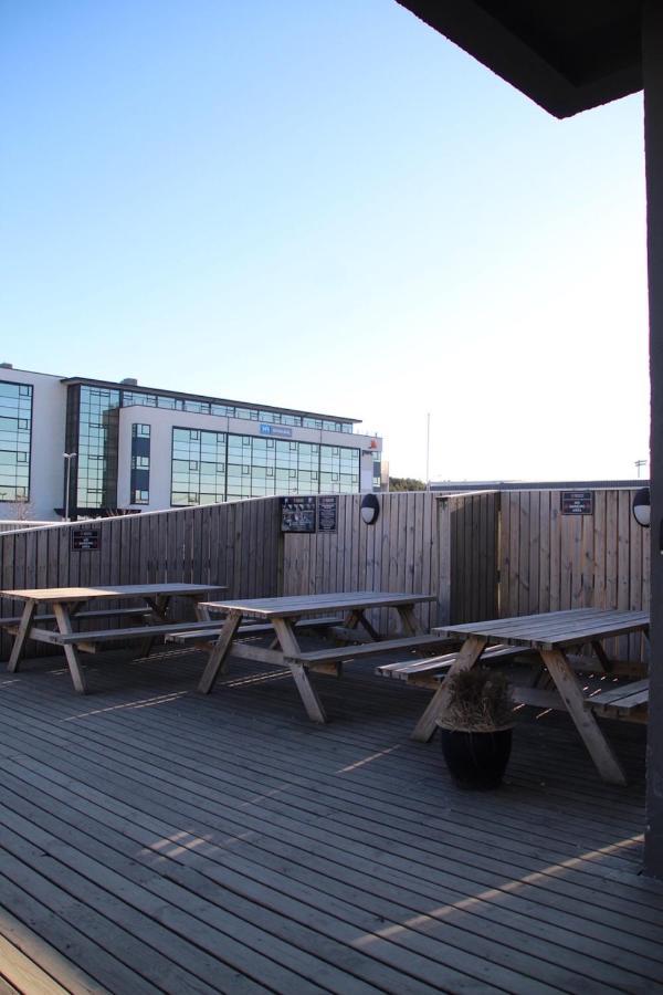 Bus Hostel Reykjavik - Reykjavik Terminal Экстерьер фото