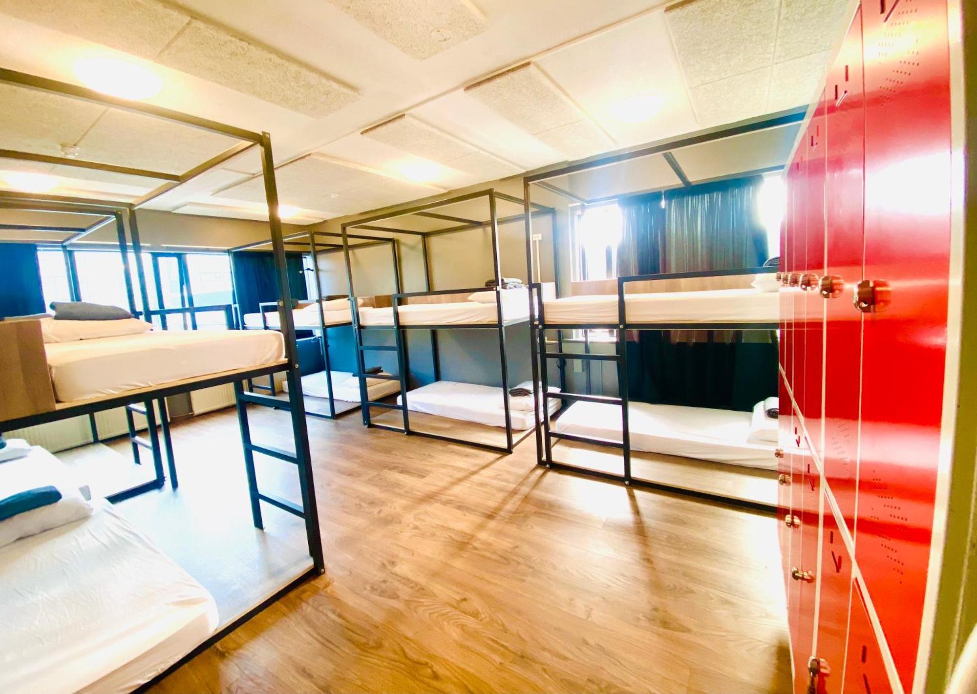 Bus Hostel Reykjavik - Reykjavik Terminal Экстерьер фото