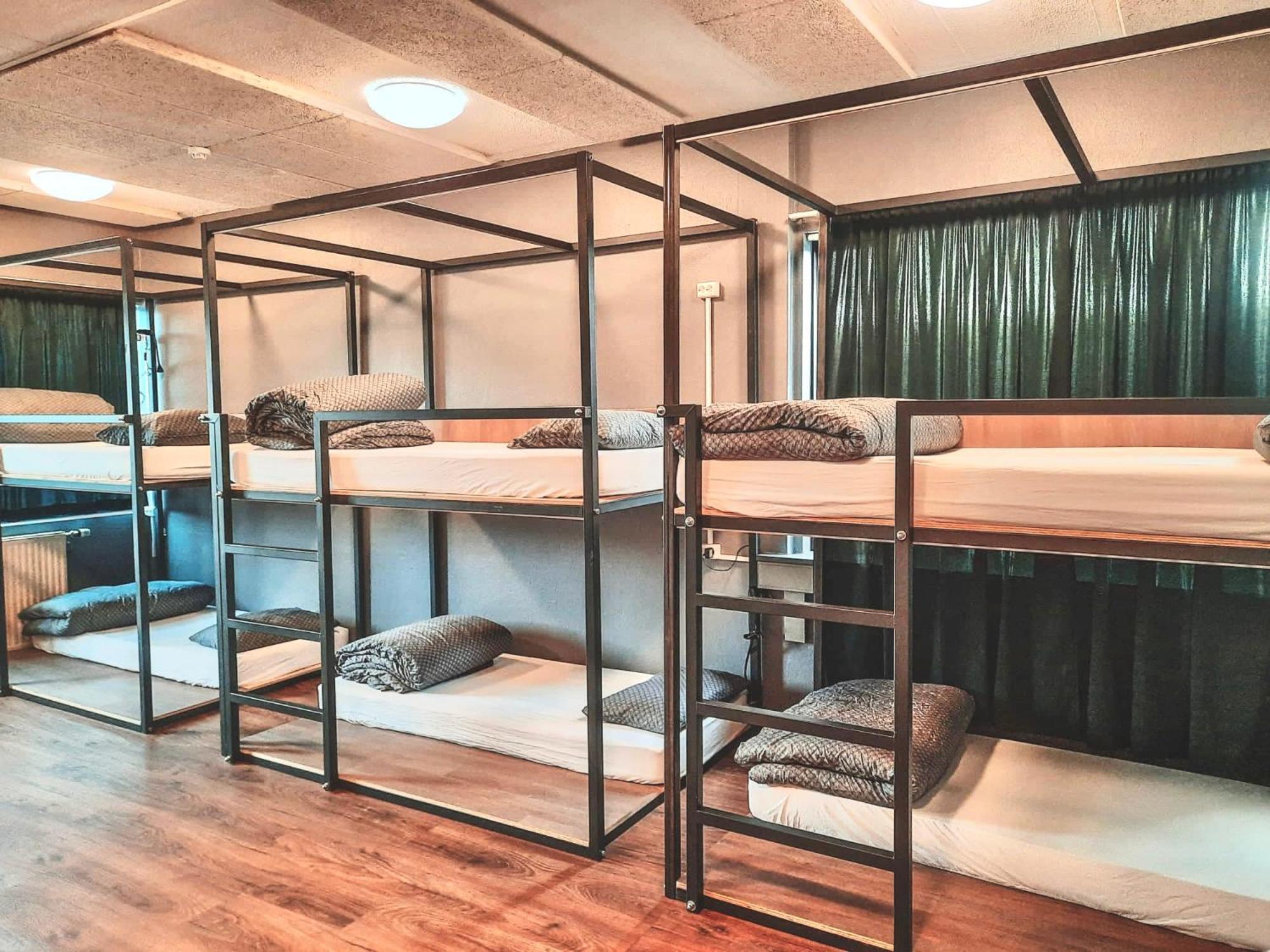 Bus Hostel Reykjavik - Reykjavik Terminal Экстерьер фото