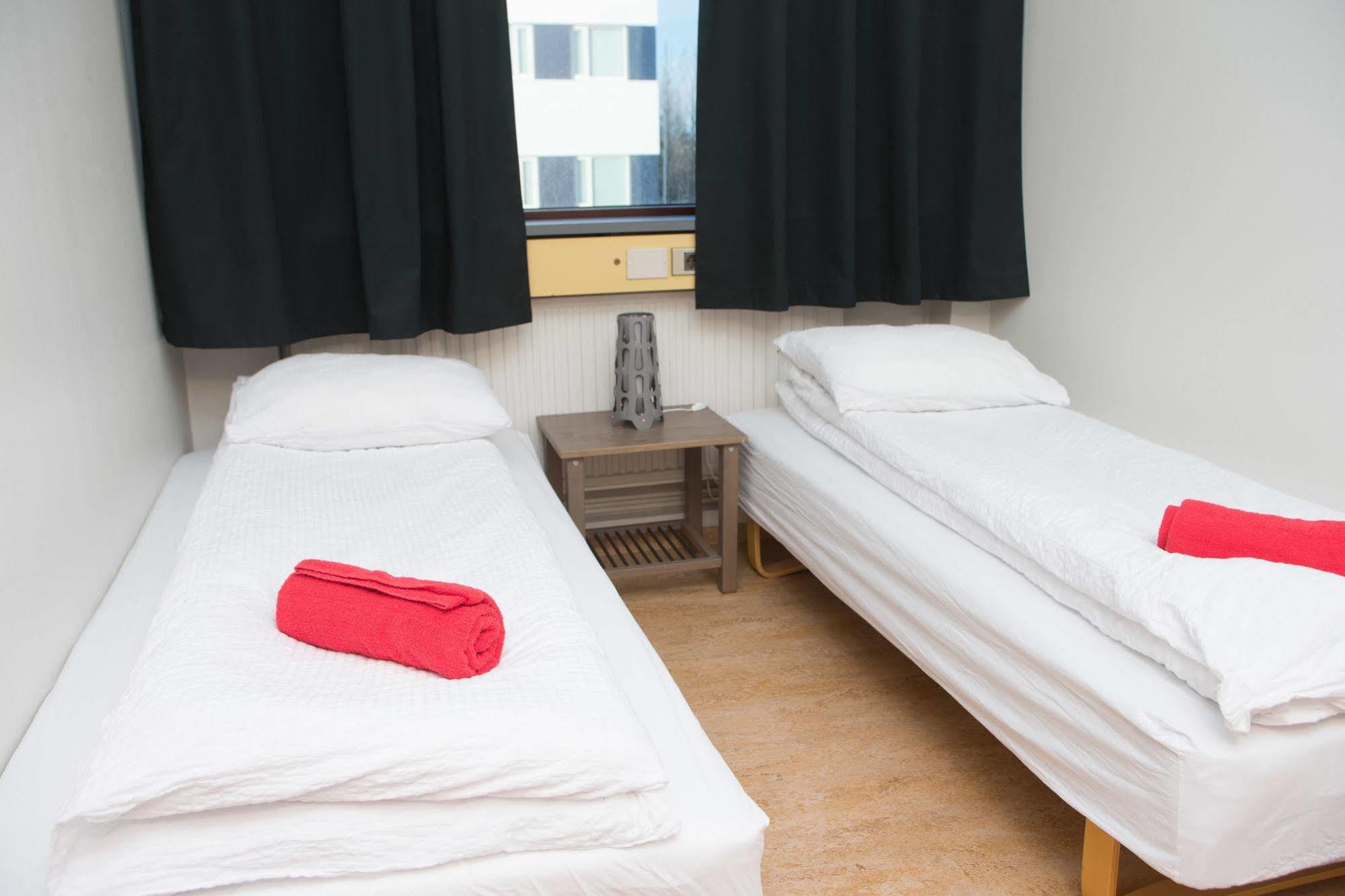 Bus Hostel Reykjavik - Reykjavik Terminal Экстерьер фото