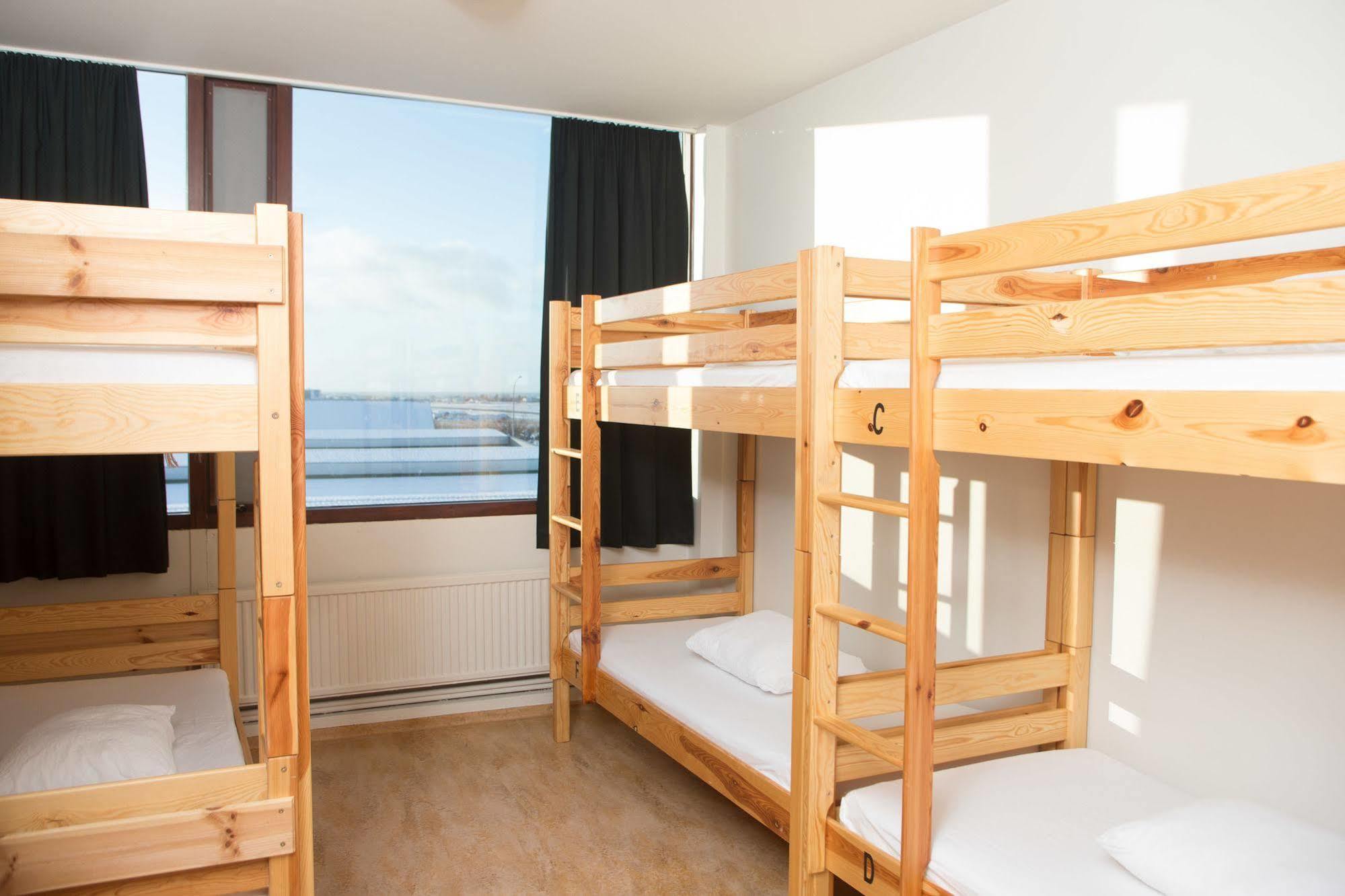 Bus Hostel Reykjavik - Reykjavik Terminal Экстерьер фото